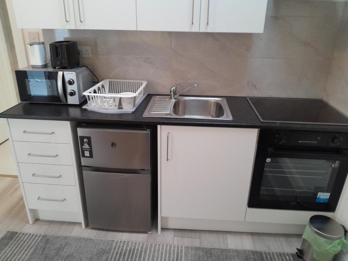 Nd'S Apartment Phibblestown Εξωτερικό φωτογραφία