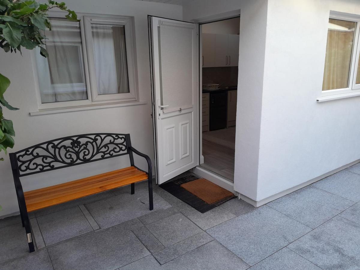Nd'S Apartment Phibblestown Εξωτερικό φωτογραφία